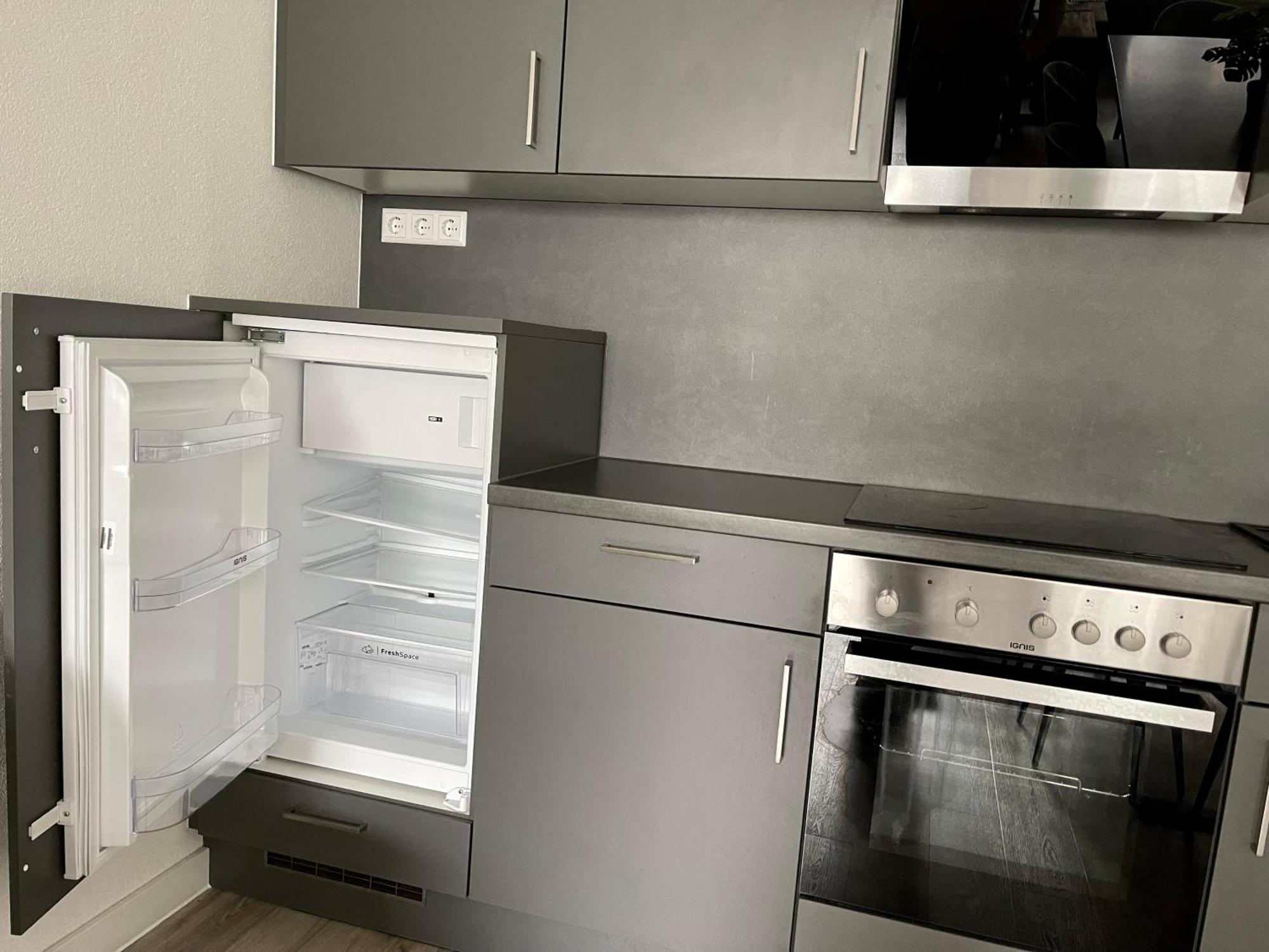 Neu Goldstadt Wunderschoenes 2 Zimmer Apartament Schloessle Zentrum Pforzheim Exteriör bild