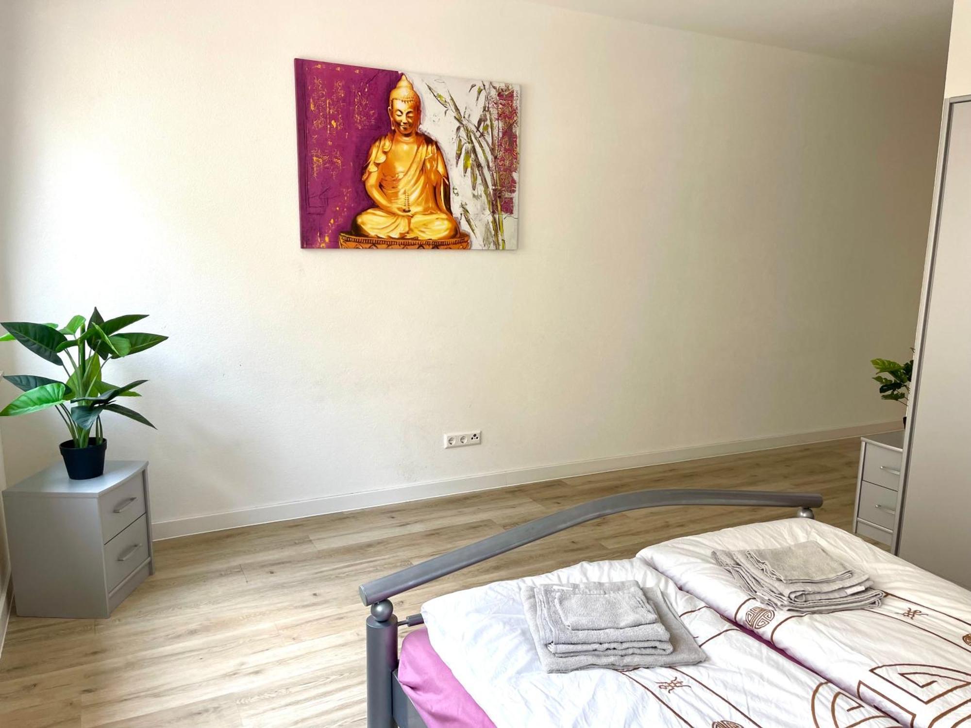 Neu Goldstadt Wunderschoenes 2 Zimmer Apartament Schloessle Zentrum Pforzheim Exteriör bild